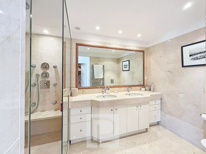 Image No.7-3 Bed Apartment for sale