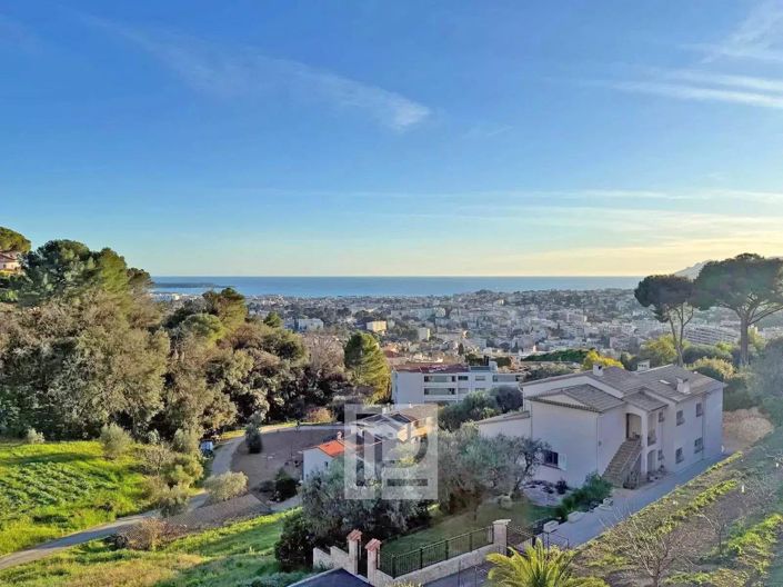 Image No.2-4 Bed Apartment for sale