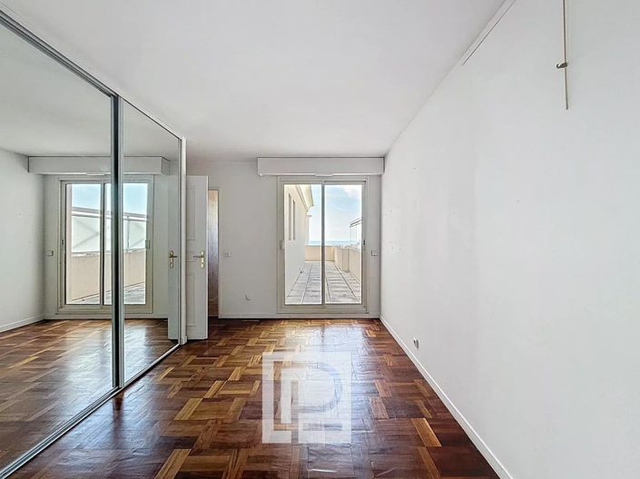 Image No.6-3 Bed Apartment for sale