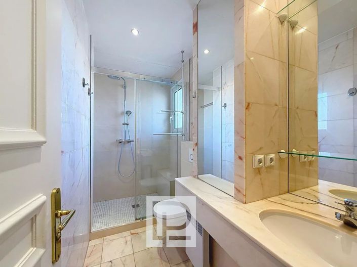 Image No.7-3 Bed Apartment for sale