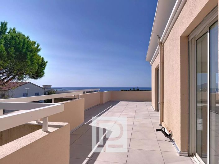 Image No.9-3 Bed Apartment for sale