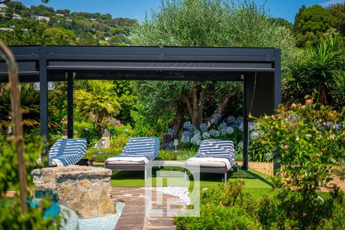 Image No.17-5 Bed House for sale