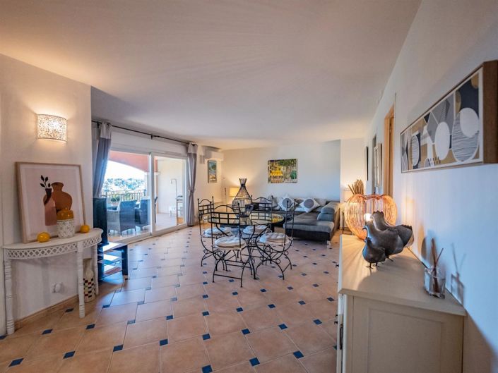 Image No.4-3 Bed Apartment for sale