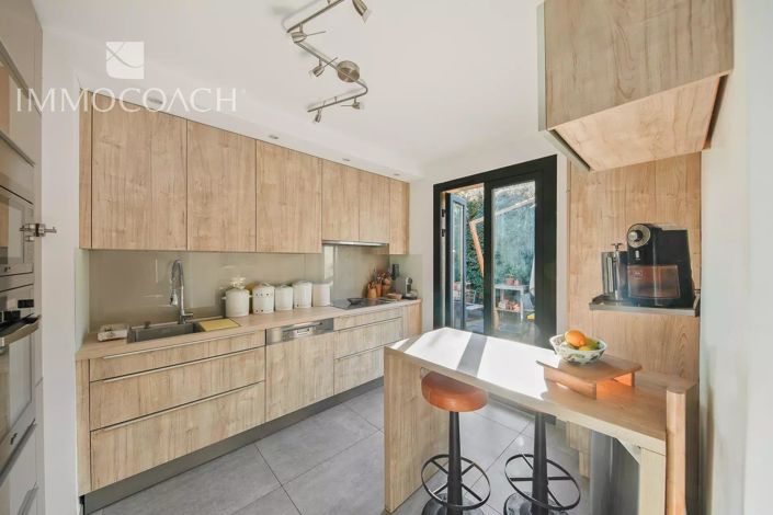 Image No.11-House for sale