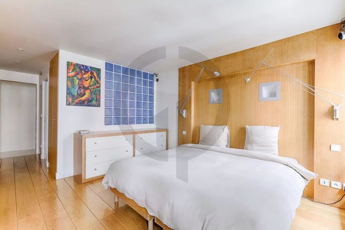 Image No.10-3 Bed Apartment for sale