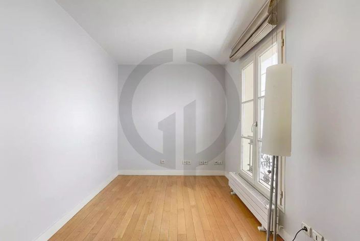 Image No.12-3 Bed Apartment for sale