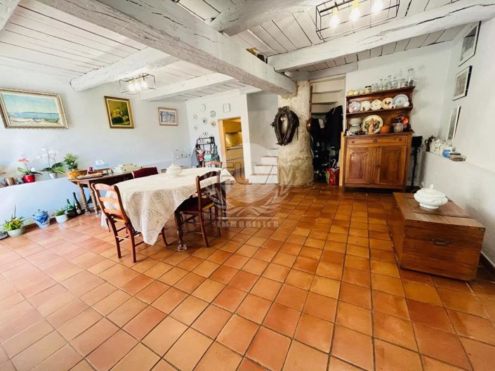 Image No.7-2 Bed House for sale