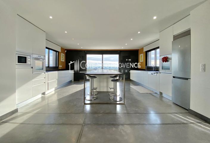 Image No.11-4 Bed House for sale