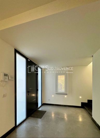 Image No.15-4 Bed House for sale