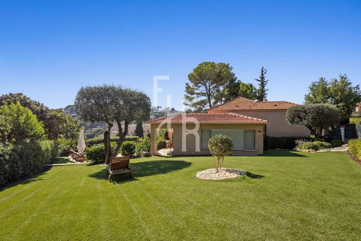 Image No.14-4 Bed House for sale