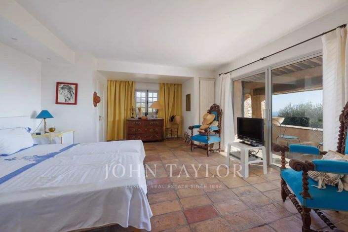 Image No.12-6 Bed House for sale