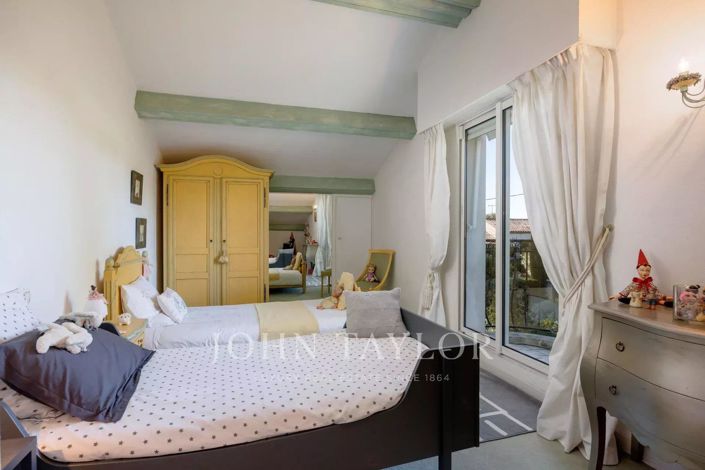 Image No.16-4 Bed House for sale