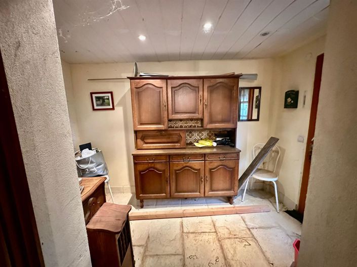 Image No.10-4 Bed House for sale