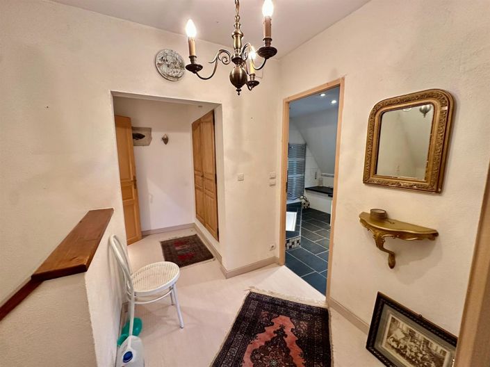 Image No.11-4 Bed House for sale