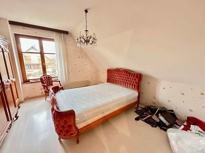 Image No.13-4 Bed House for sale