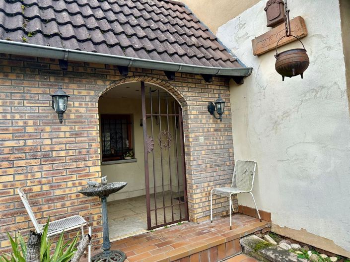 Image No.4-4 Bed House for sale