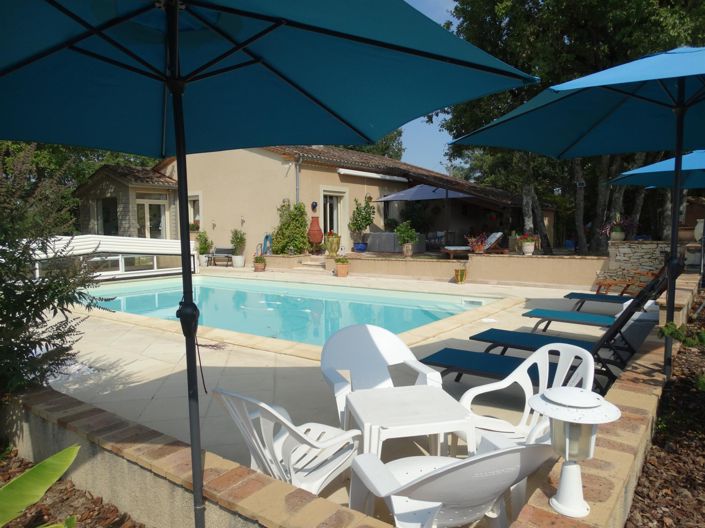 Image No.11-6 Bed House for sale