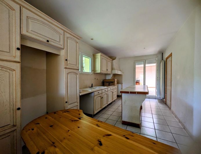 Image No.4-3 Bed House for sale