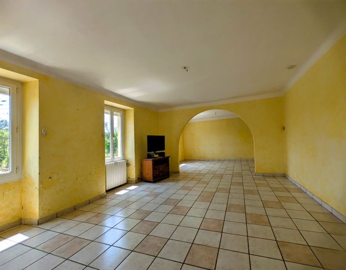 Image No.7-3 Bed House for sale