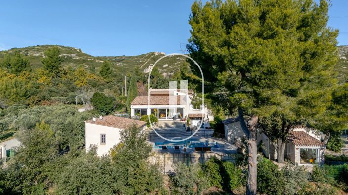 Image No.3-4 Bed House for sale