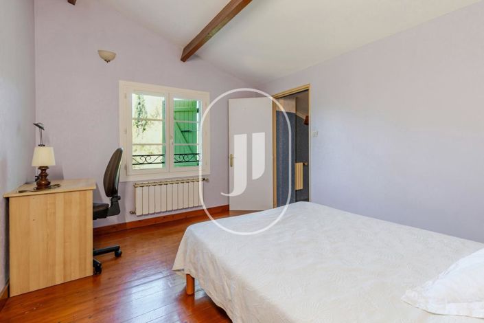 Image No.13-5 Bed House for sale