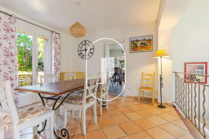 Image No.6-4 Bed House for sale