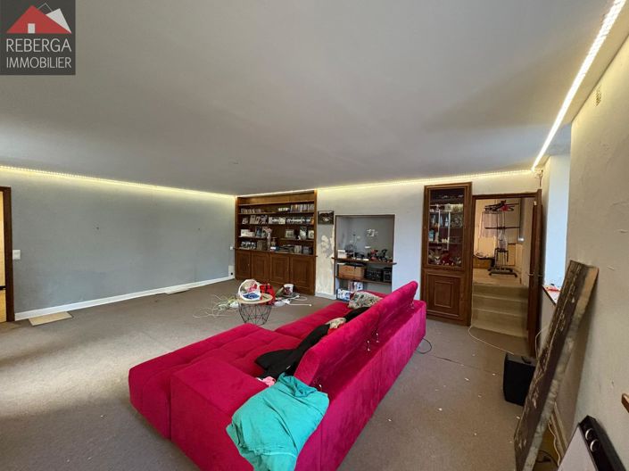 Image No.14-4 Bed House for sale