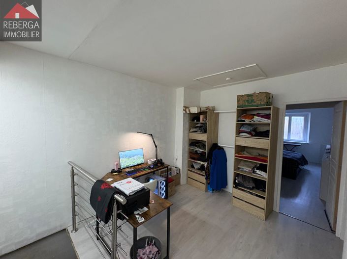 Image No.16-4 Bed House for sale