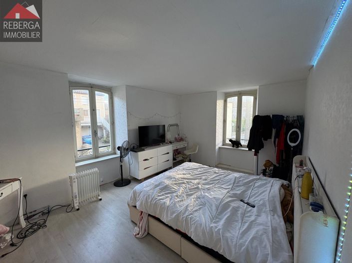 Image No.21-4 Bed House for sale