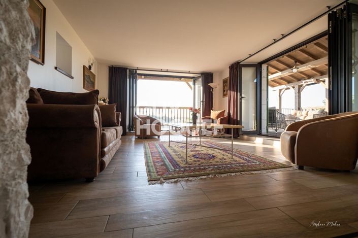 Image No.8-4 Bed House for sale