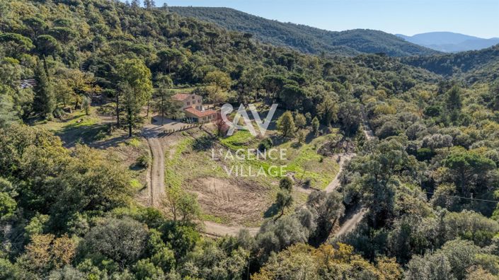 Image No.4-5 Bed House for sale