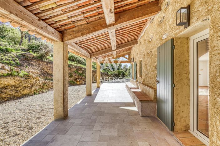 Image No.5-5 Bed House for sale