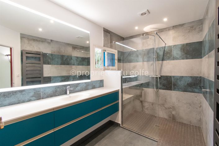 Image No.13-3 Bed House for sale