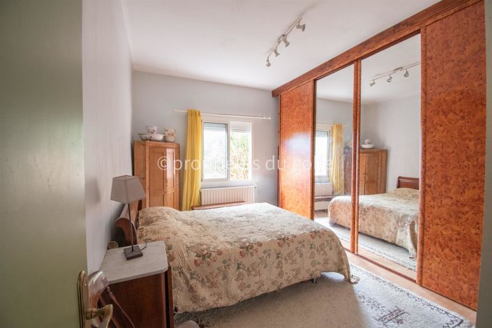 Image No.14-3 Bed House for sale