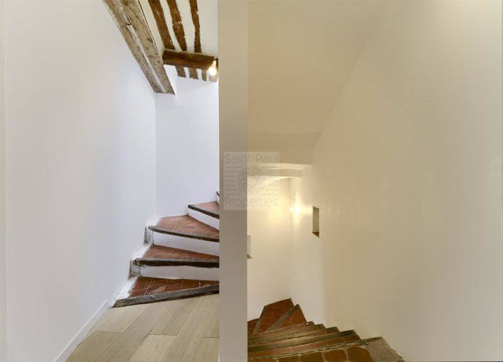 Image No.10-4 Bed House for sale