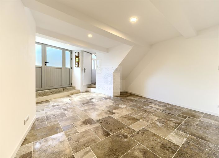 Image No.14-4 Bed House for sale