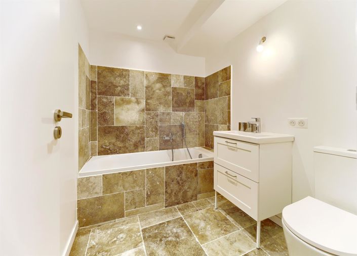 Image No.15-4 Bed House for sale