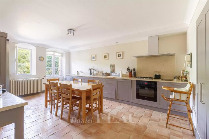 Image No.7-3 Bed House for sale