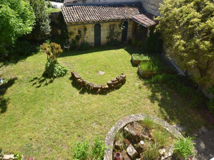 Image No.2-6 Bed House for sale