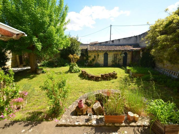 Image No.26-6 Bed House for sale