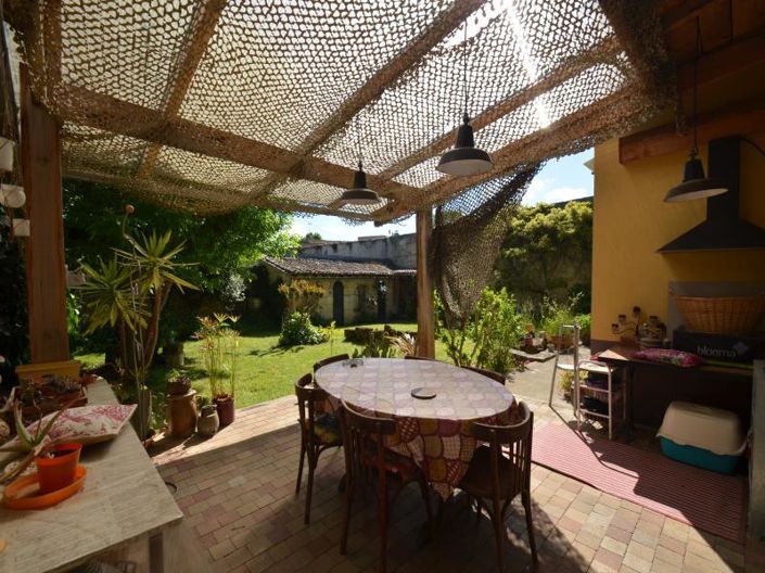 Image No.3-6 Bed House for sale