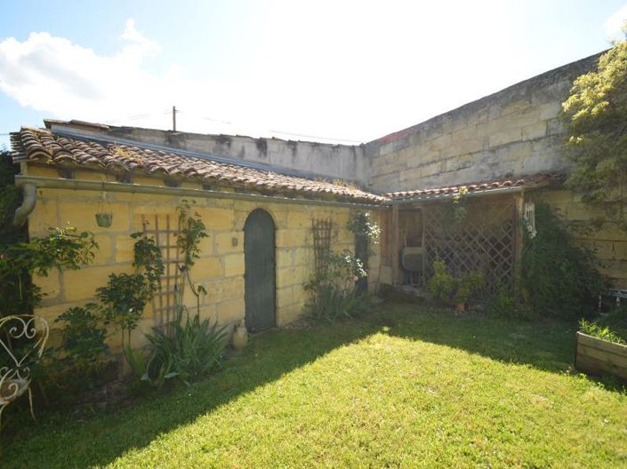 Image No.5-6 Bed House for sale