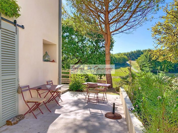 Image No.17-8 Bed House for sale