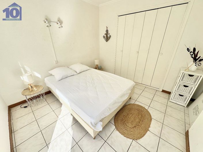 Image No.5-1 Bed House for sale