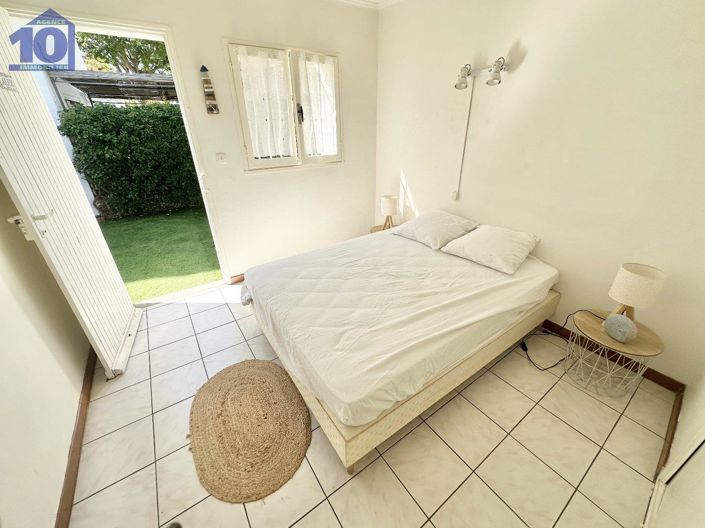 Image No.6-1 Bed House for sale