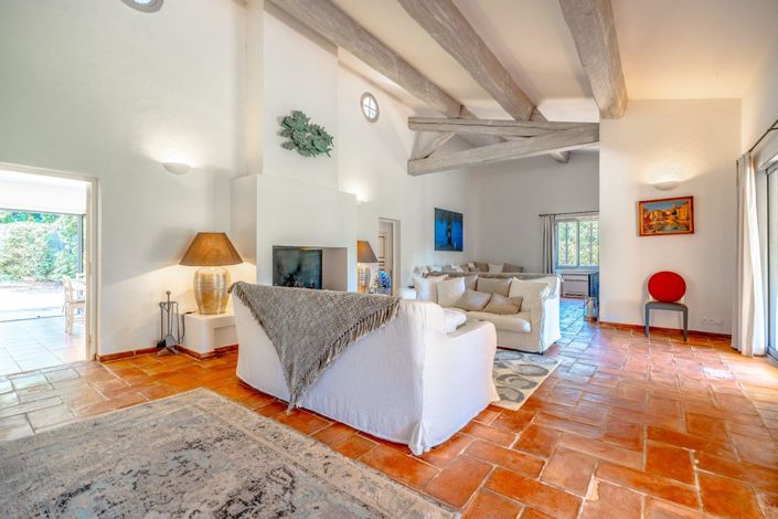 Image No.4-4 Bed House for sale