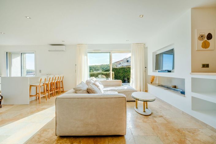 Image No.4-3 Bed House for sale