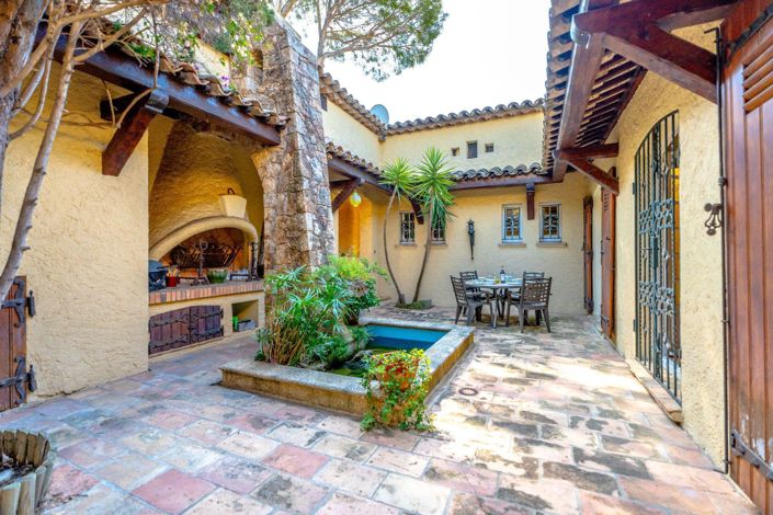 Image No.3-Maison de 5 chambres à vendre à Les Issambres