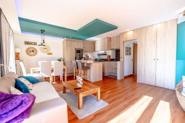 Image No.5-4 Bed House for sale