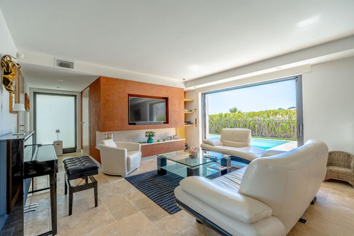 Image No.4-4 Bed House for sale